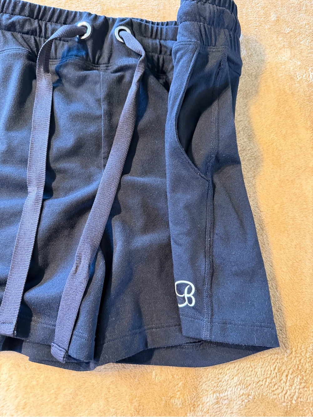 Bombshell Sportswear Black Twist Back Athletic Shorts XL | Gym Girl Athleisure
